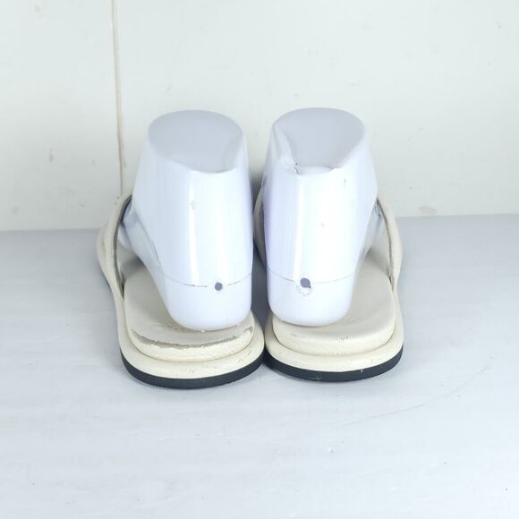 OLUKAI Women's Tiare US7 White Leather Slip-On Flat Flip Flops Thong Sandals - Picture 8 of 16